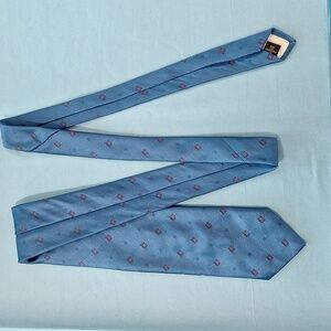 👔 Givenchy blue tie with red crosses